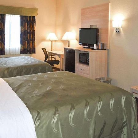 Quality Inn & Suites Brooks Louisville South Exteriör bild