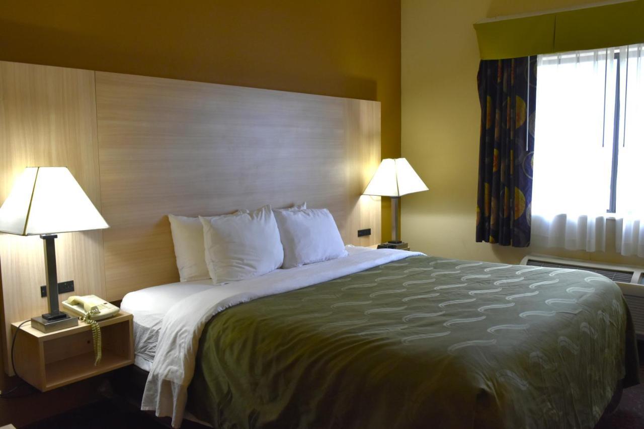 Quality Inn & Suites Brooks Louisville South Exteriör bild