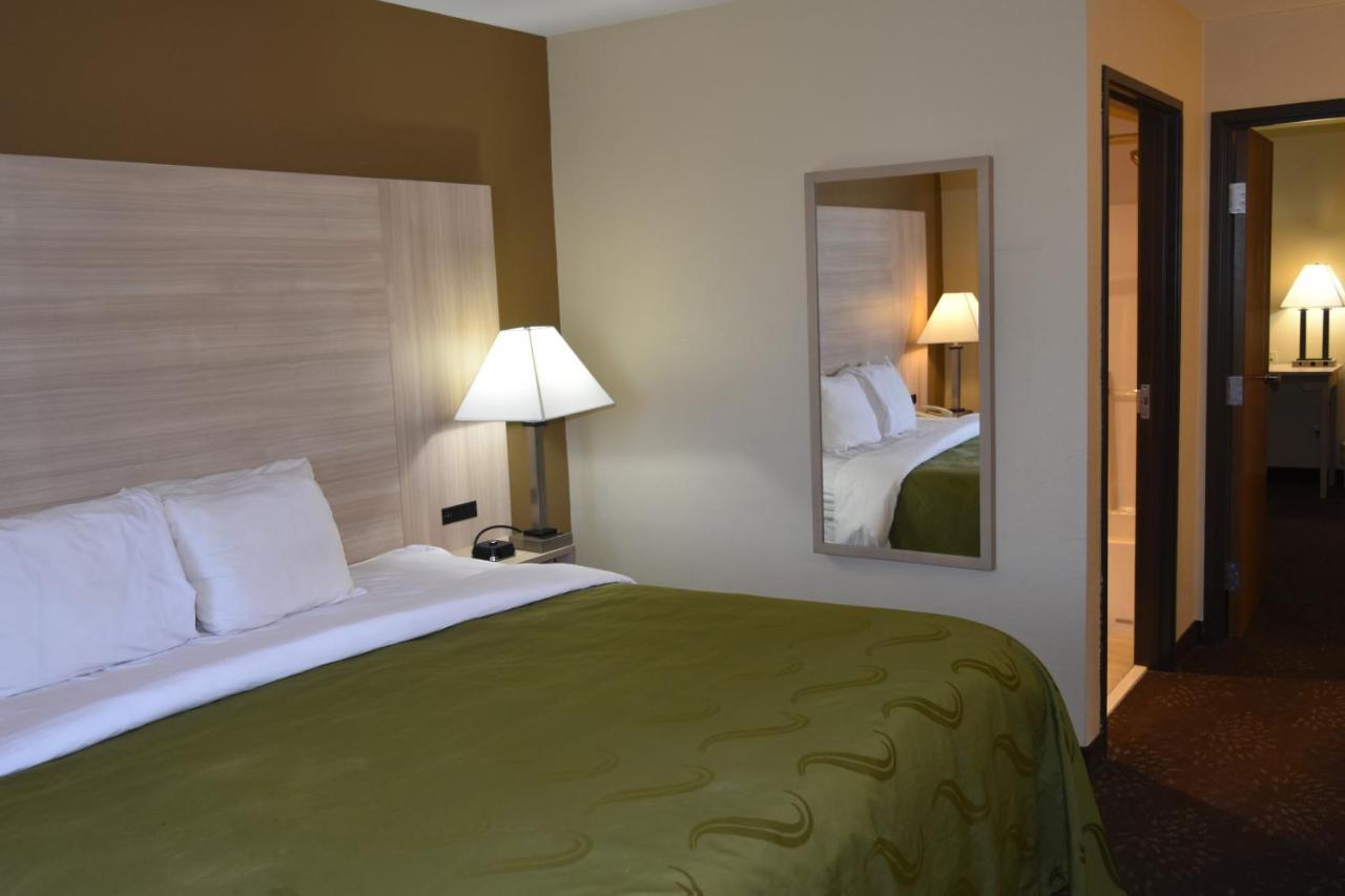 Quality Inn & Suites Brooks Louisville South Exteriör bild