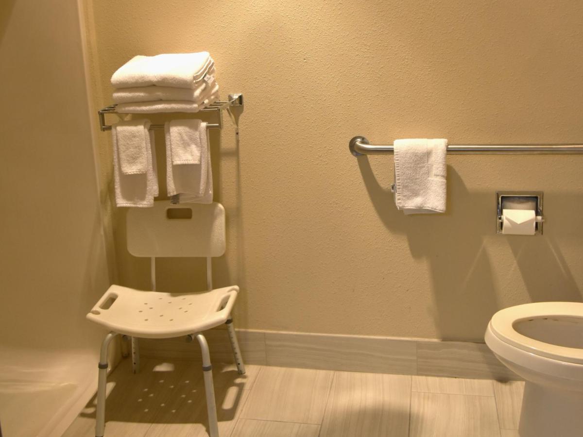 Quality Inn & Suites Brooks Louisville South Exteriör bild