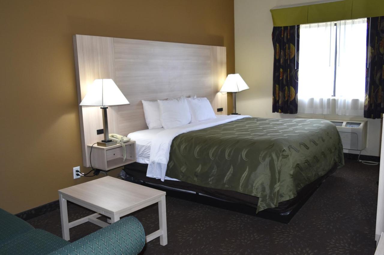 Quality Inn & Suites Brooks Louisville South Exteriör bild