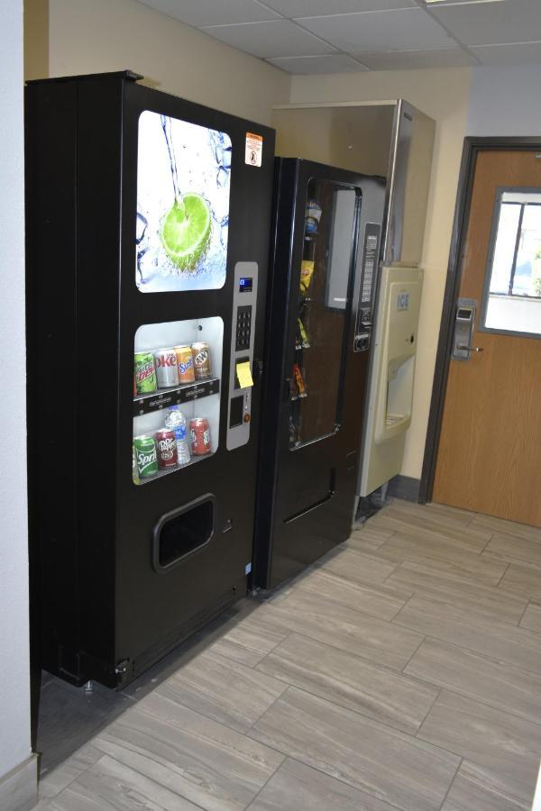 Quality Inn & Suites Brooks Louisville South Exteriör bild