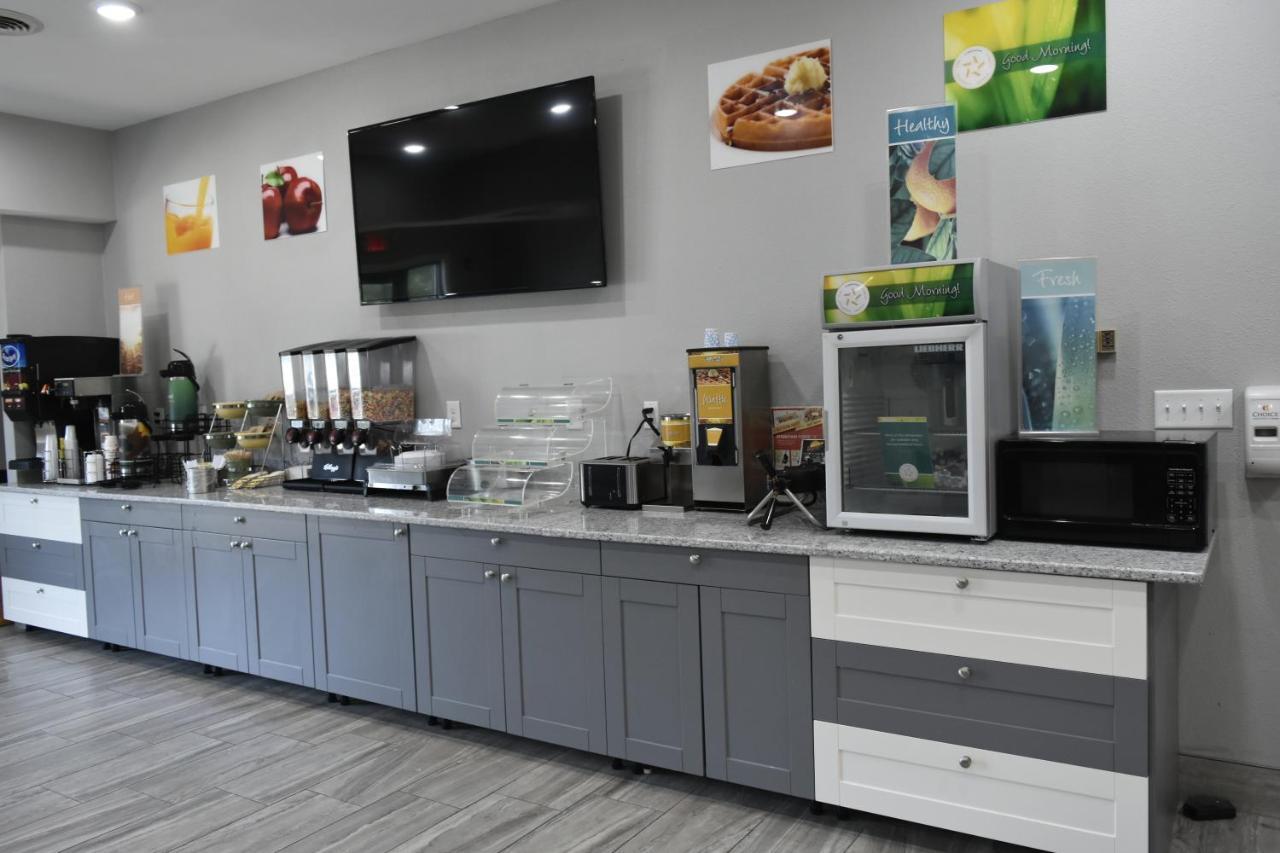 Quality Inn & Suites Brooks Louisville South Exteriör bild