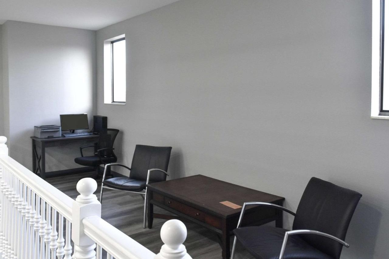 Quality Inn & Suites Brooks Louisville South Exteriör bild